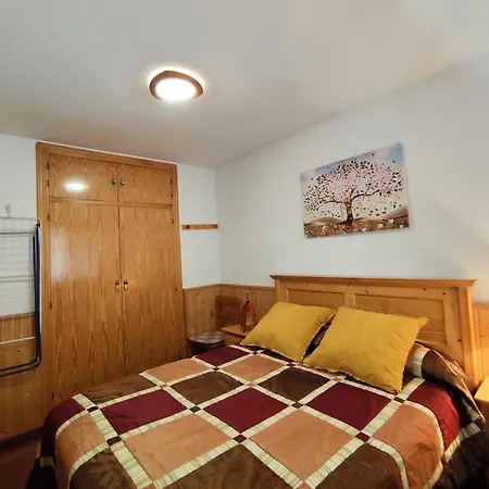 Con Terraza Y Vistas Panoramicas En Con Plaza De Parking 아파트 *